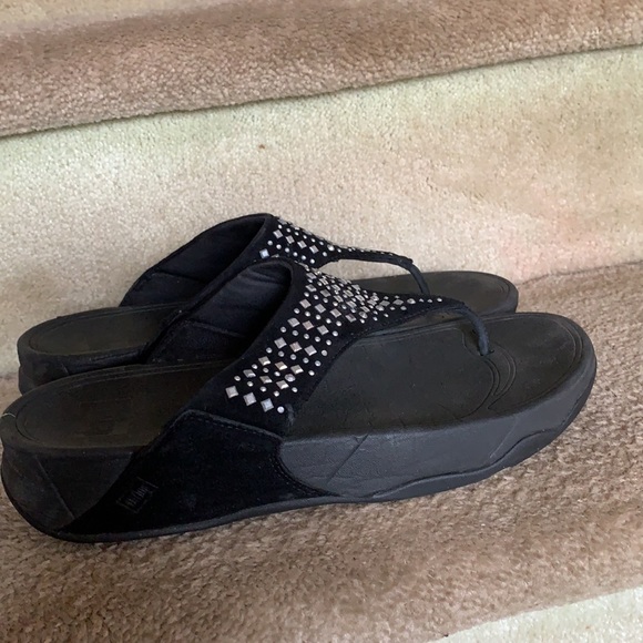 Fltflop flip flop size 9 black with studs - Picture 2 of 4